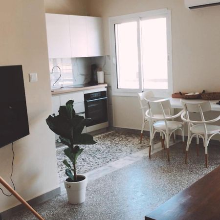 Mz Apartment Néa Péramos Екстериор снимка