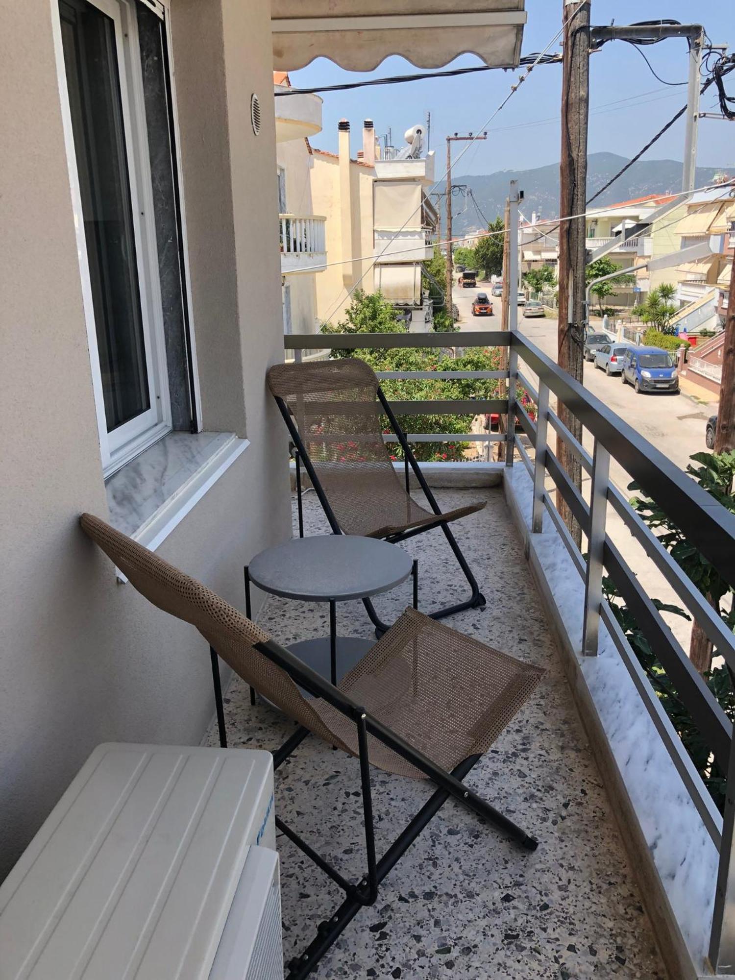 Mz Apartment Néa Péramos Екстериор снимка